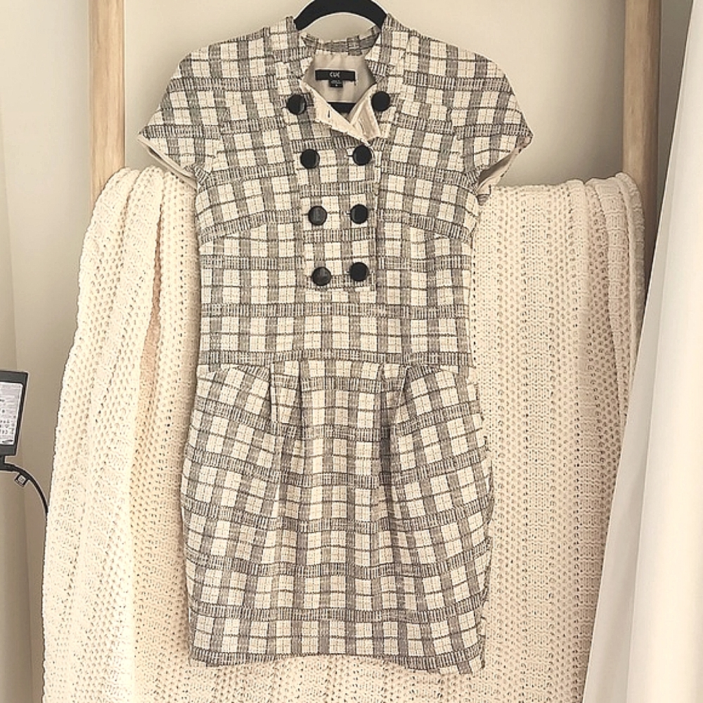 Cue Preppy Dress Size US 2/ AUS 6